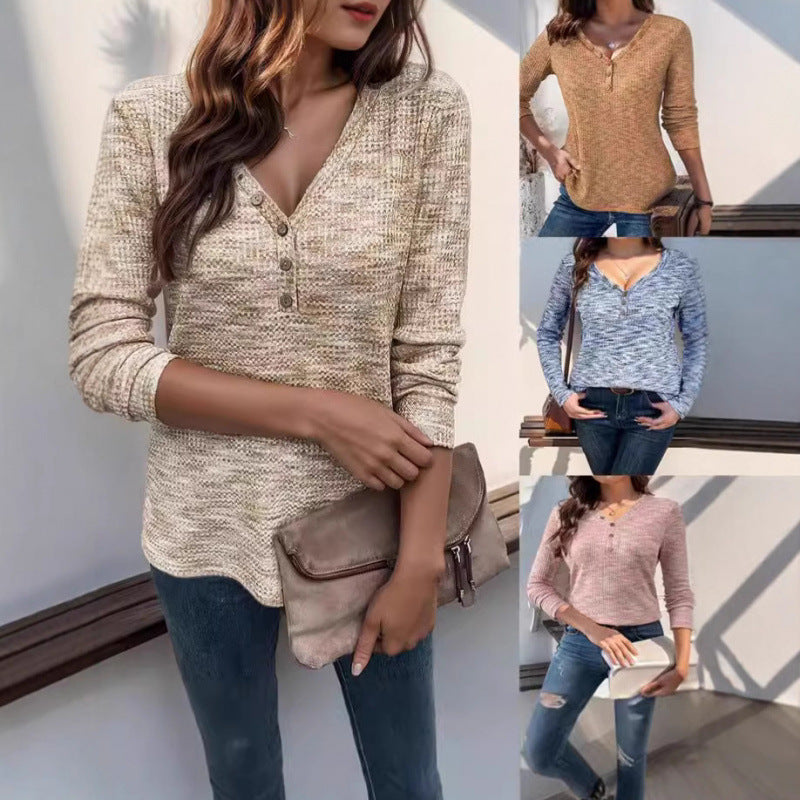 Casual waffle-textured top for women with decorative buttons Lune London