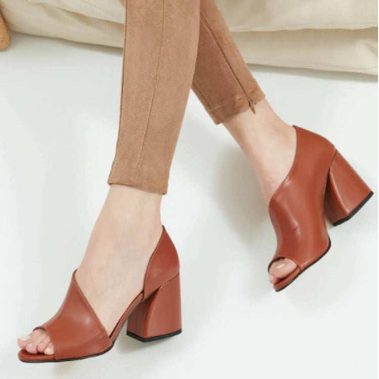 Elegant women's peep-toe pumps with a wide block heel and a curved design Lune London