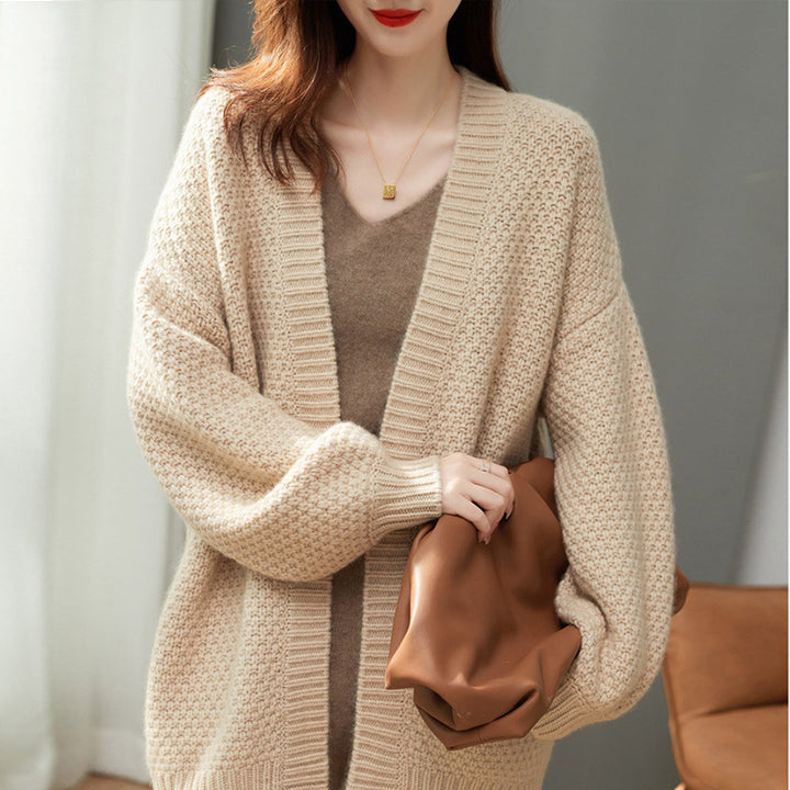 Ladies chunky knit cardigan with a loose fit and long sleeves Lune London