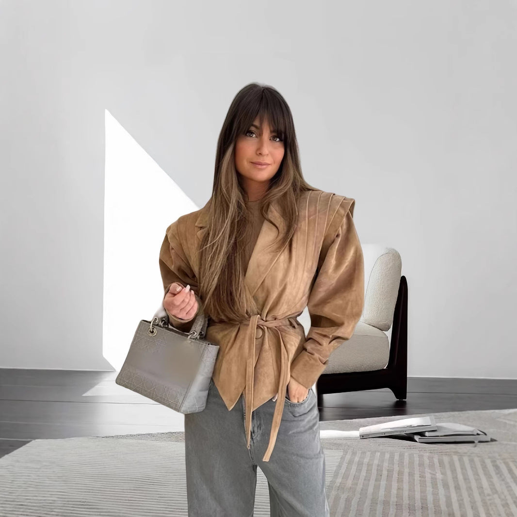 Chic wool jacket for women with belt at the waist Lune London