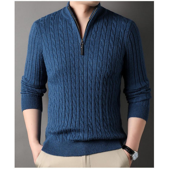 Elegant knitted men's sweater with half-zip and cable pattern Lune London