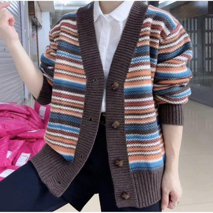 Cardigan pour femmes avec un design de rayures polyvalent Chic & Stil