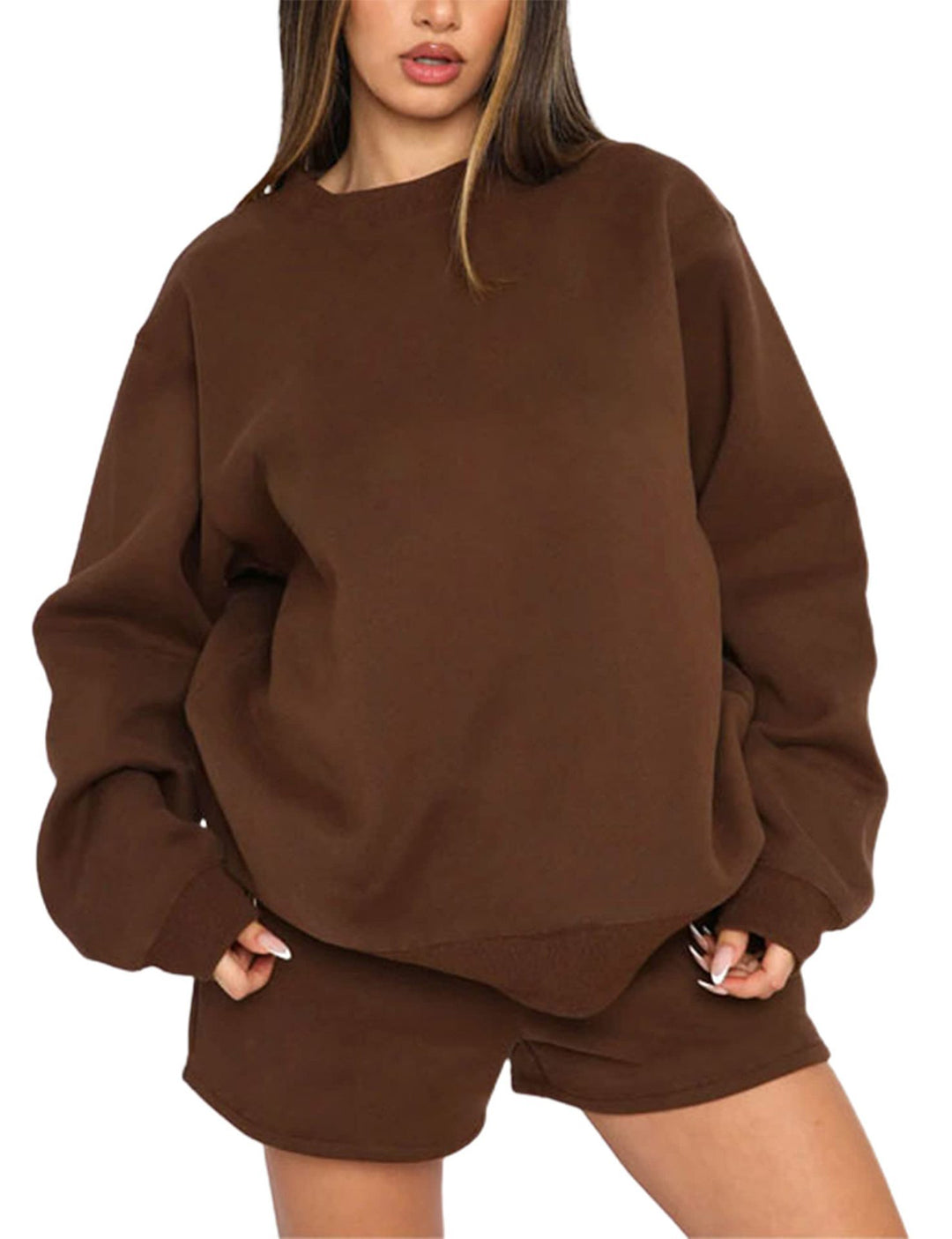 Lune London women's sporty sweatshirt and shorts set