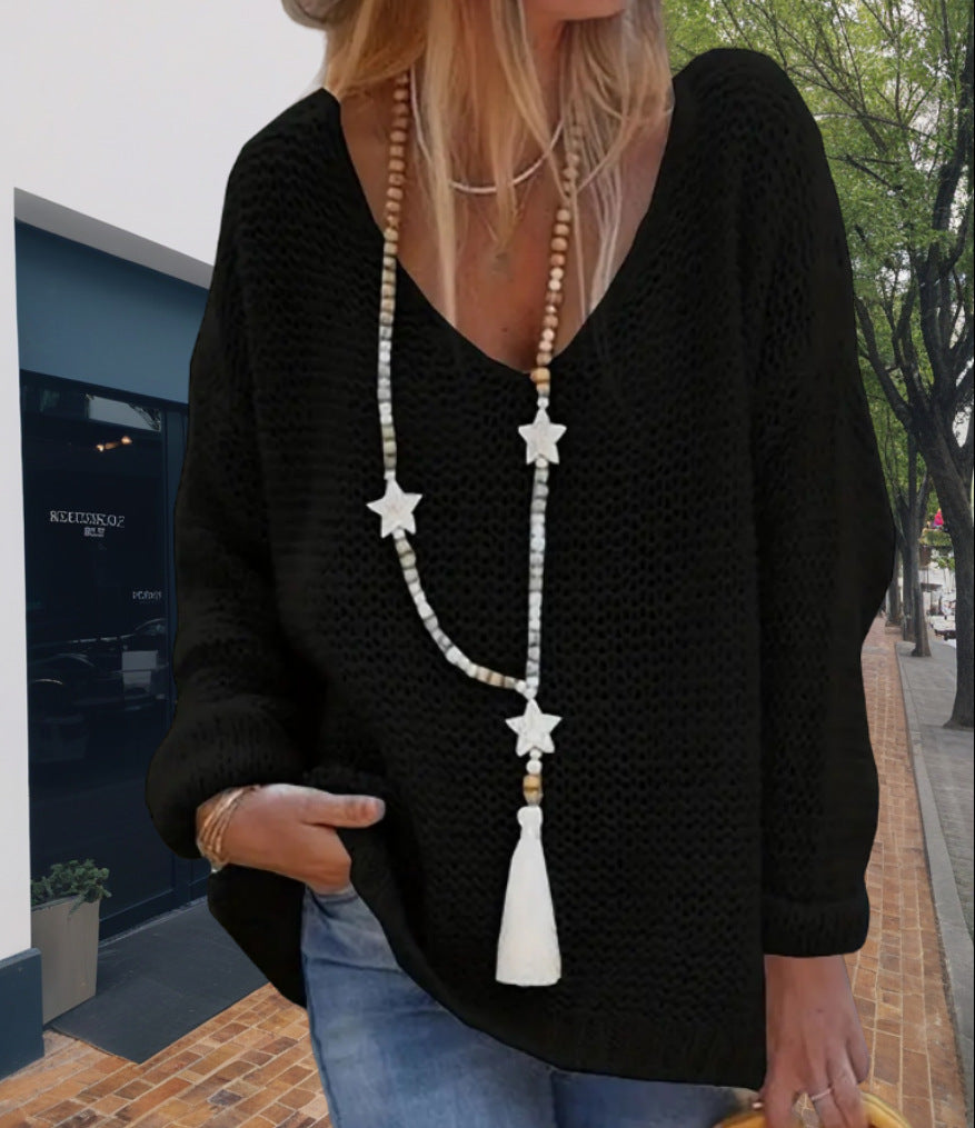 Women knitted sweater with V-neck and relaxed fit Lune London