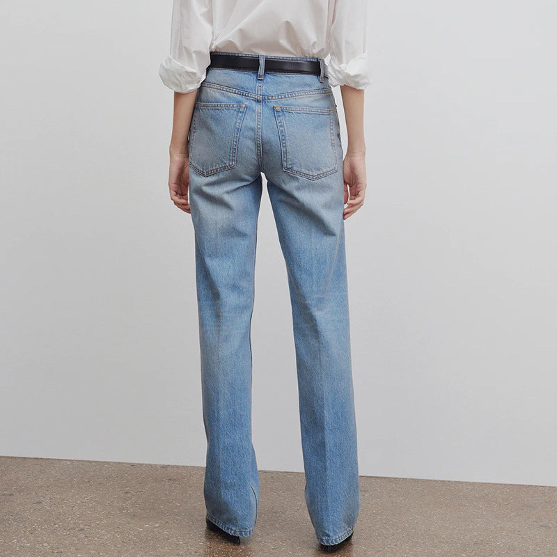 Vintage high-waisted bootcut jeans for women with a relaxed fit Lune London