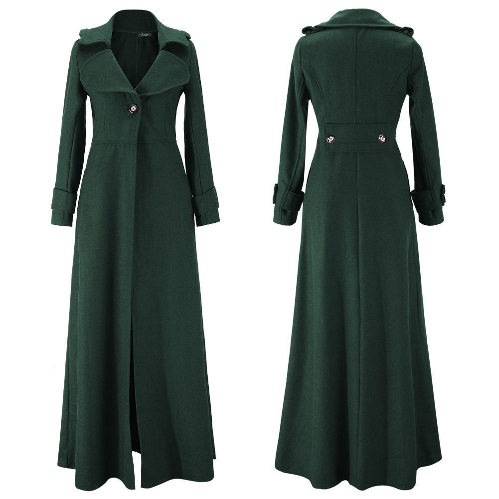 Lune London | Ladies Elegant Long Coat with Classic Lapels and Modern Accents
