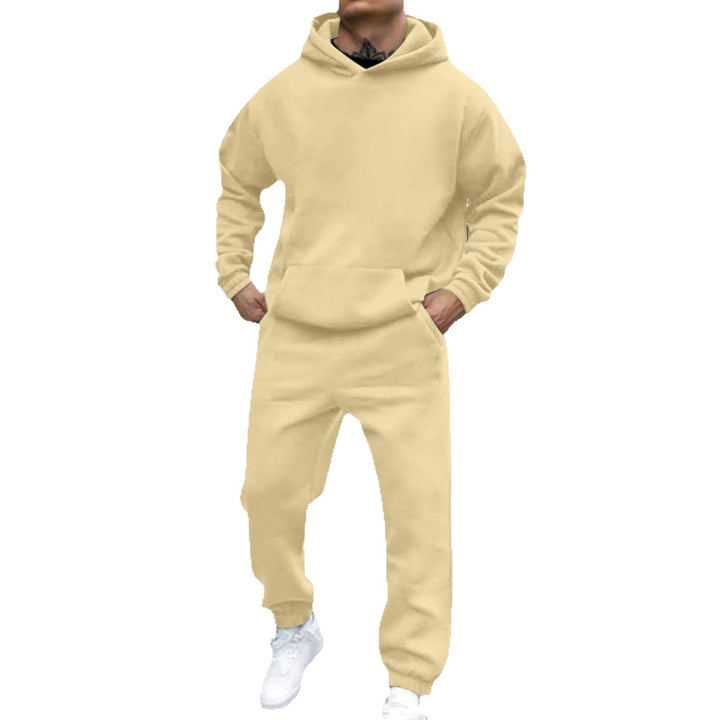 Men's hoodie suit made of comfortable and high-quality sweat material Chic & Stil