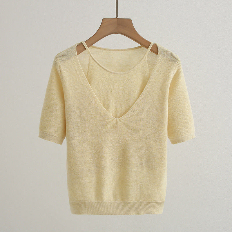Casual V-neck knitted sweater for women with short sleeves Lune London