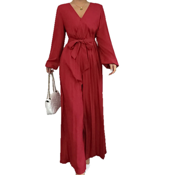 Lady Elegant jumpsuit with adjustable belt and pleated cut Lune London