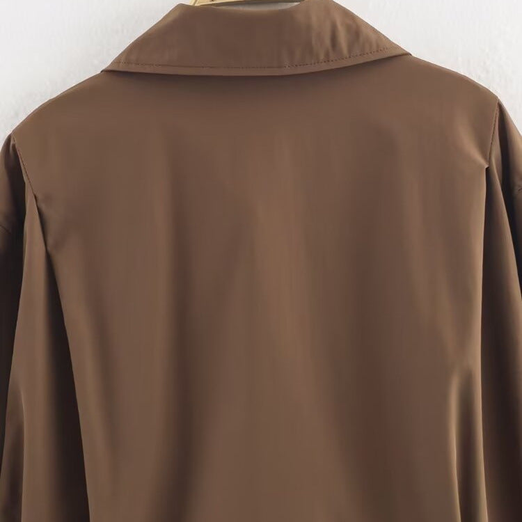 Casual utility jacket for women with practical flap pockets and stylish high collar Lune London
