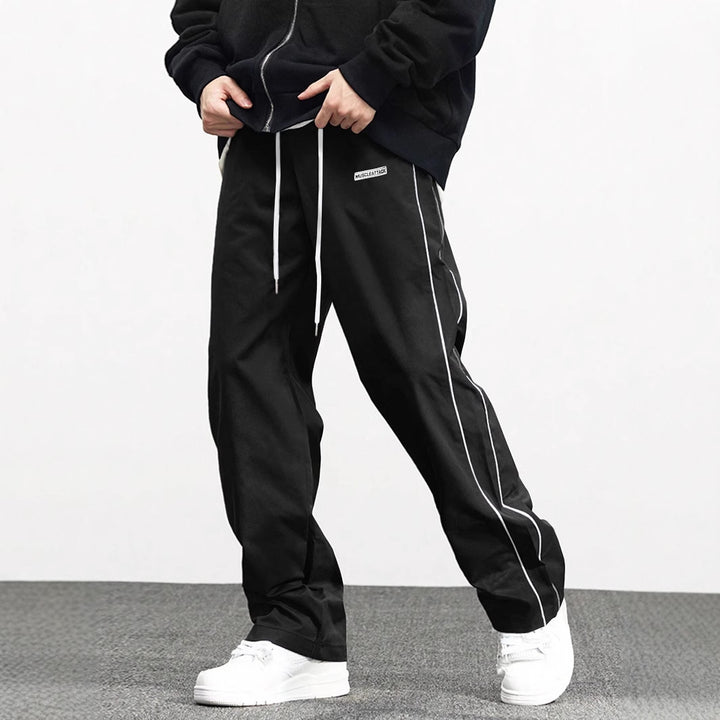 Men's multifunctional casual leisure pants with contrasting side seams Lune London