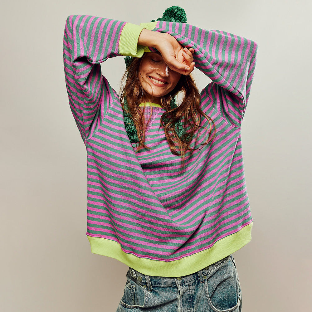 Casual sweatshirt for women with colorful striped pattern and comfortable fit Lune London
