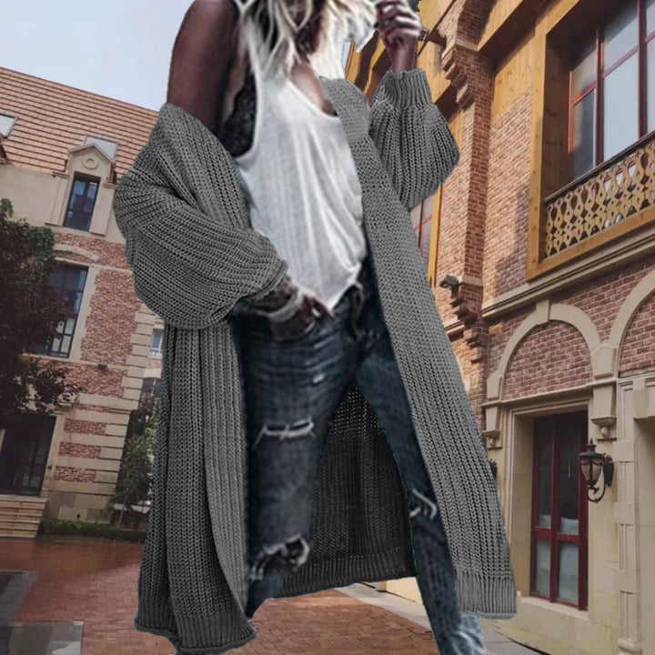Oversized knit cardigan for women with voluminous sleeves and an open front Lune London