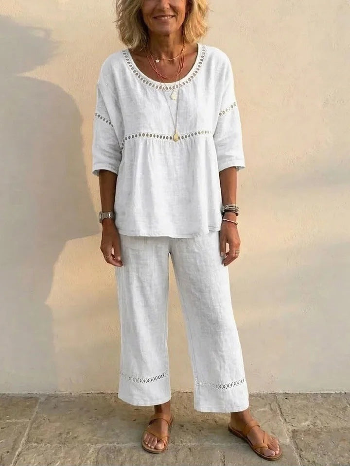 Women's Complete Loungewear Set Made of Linen with Airy Fit and Lace Details Chic & Stil
