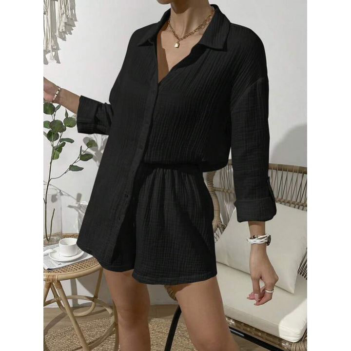 Lune London short sleeve top and lightweight shorts set for ladies