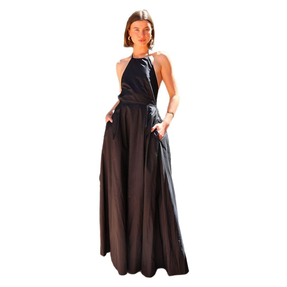 Long evening dress for women with deep back cutout and fluid skirt Chic & Stil