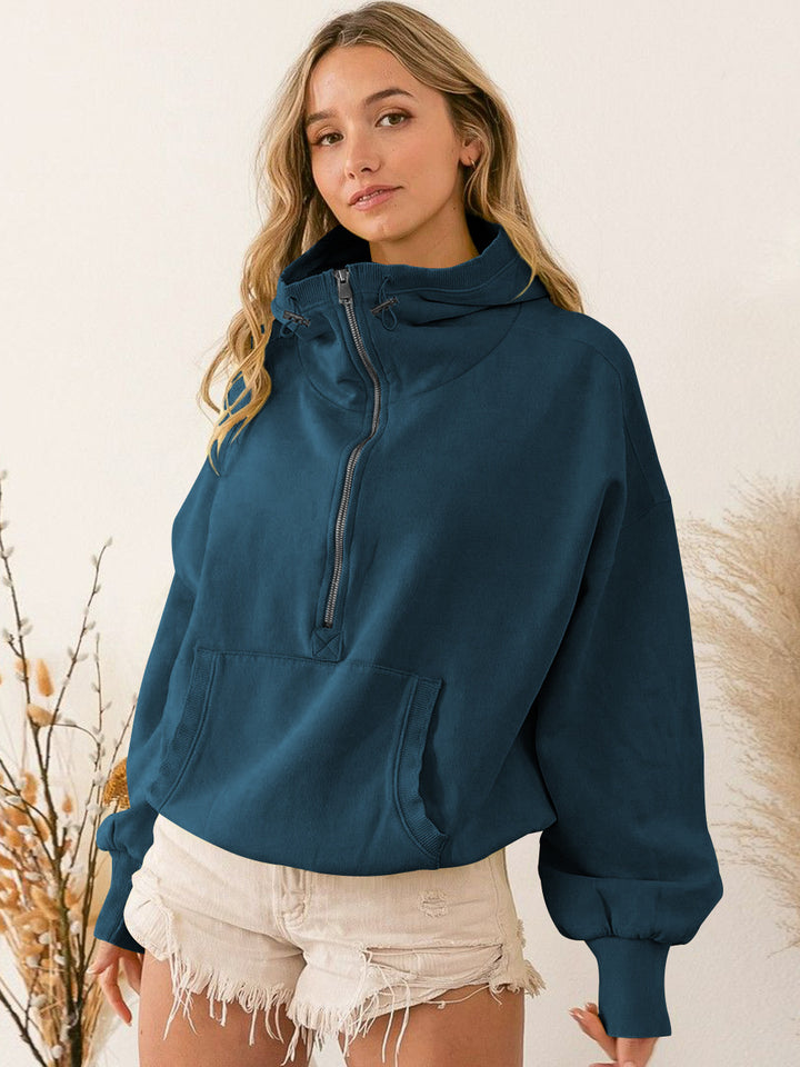 Casual hooded sweatshirt for women with half-zip Lune London