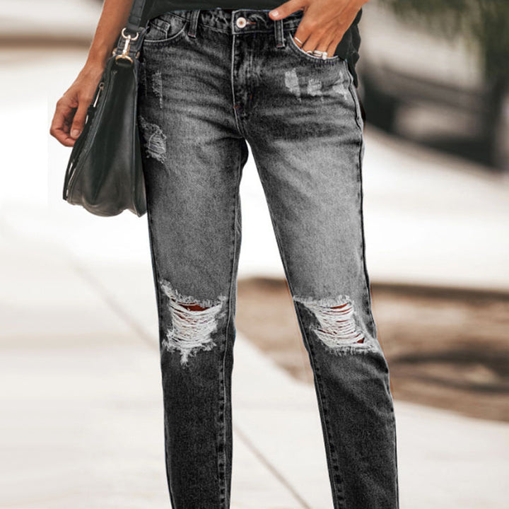 Slim fit jeans for women with distressed details and high waist Lune London