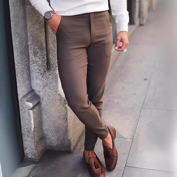 Slim-Fit trousers for men in innovative stretch material Lune London