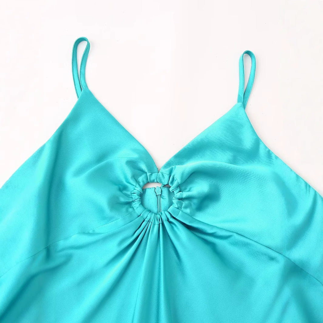 Maxi dress for women with an elegant top and delicate ruffles Lune London