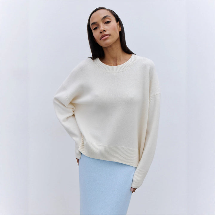 Pull en tricot confortable pour femmes avec une silhouette décontractée Chic & Stil