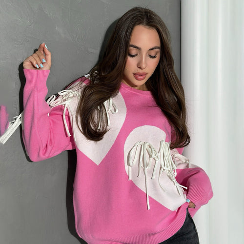 Fashionable women's sweater with a cheerful heart-shaped design and creative fringes Lune London