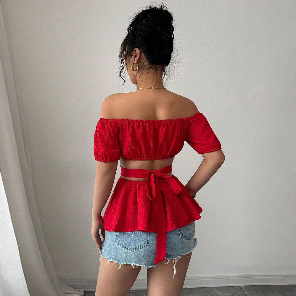 Blouse femme à épaules dénudées avec ourlet froncé et découpes latérales Chic & Stil