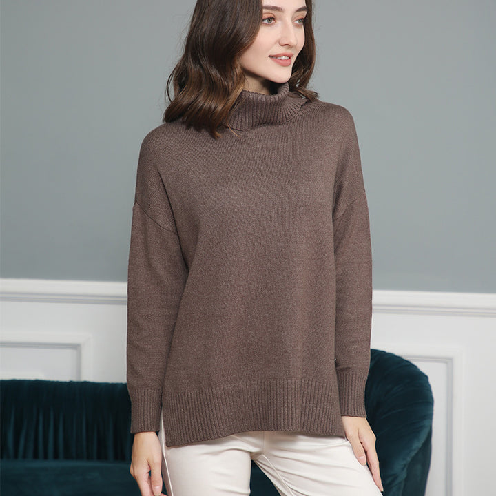 Casual sweater for women with a high collar and loose fit Lune London
