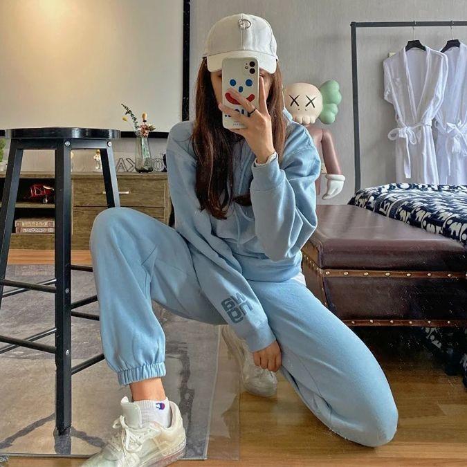 Women's Sporty Fleece Hoodie Set with Soft Inner Lining Chic & Stil
