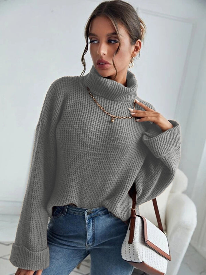 Casual knit sweater for women with high collar and loose fit Lune Londonl