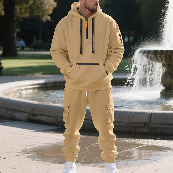 Men's functional hoodie t-shirt with practical pockets and detailed zipper Lune London