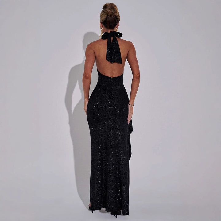 Ladies Chic Evening Dress in a Figure-Hugging Cut with High Slit and Glamorous Details Lune London