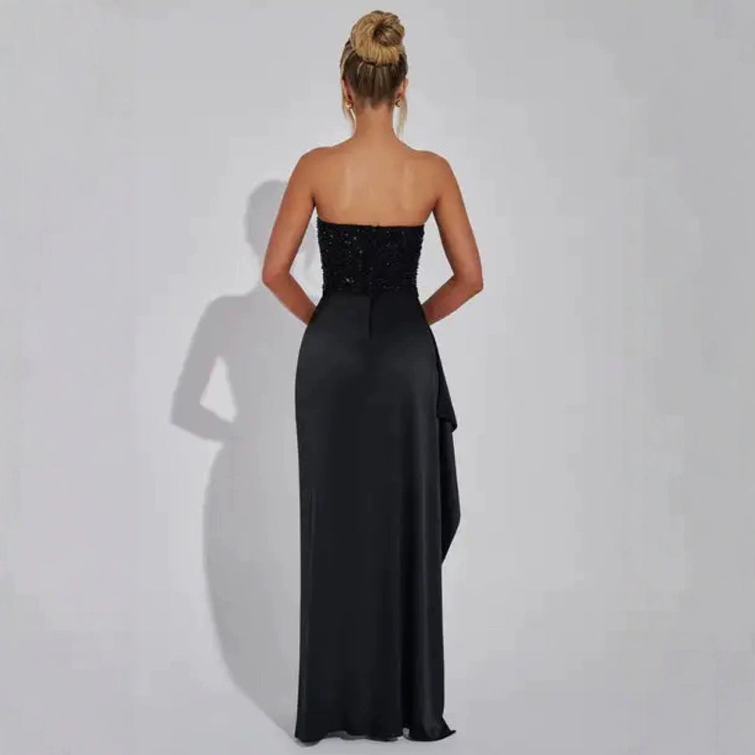 Women's glamorous evening dress with heart-shaped bodice and asymmetrical slit Lune London
