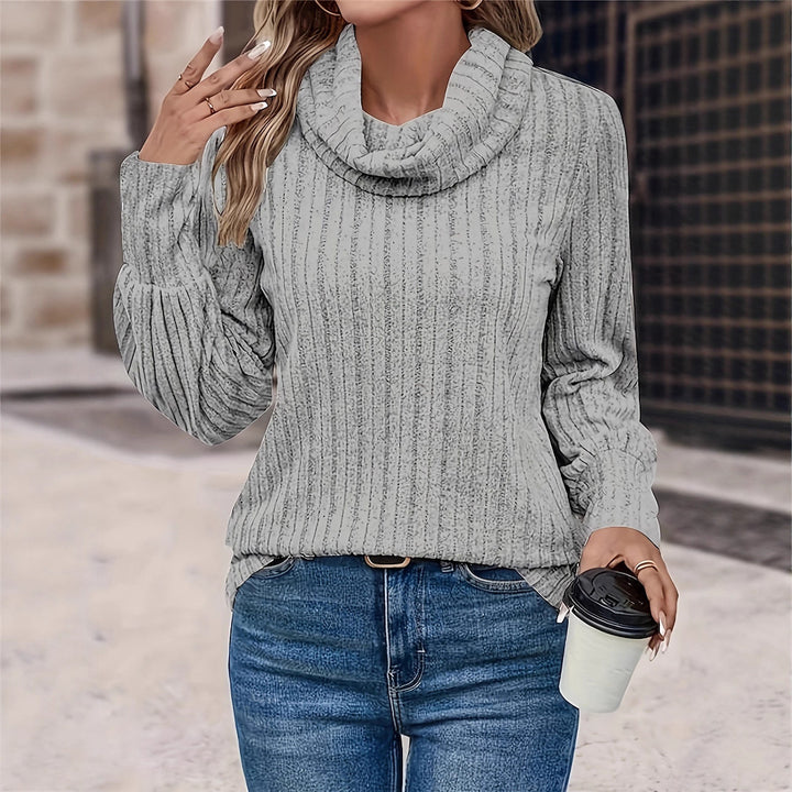 Comfortable sweater for ladies with wide collar and textured pattern Lune London