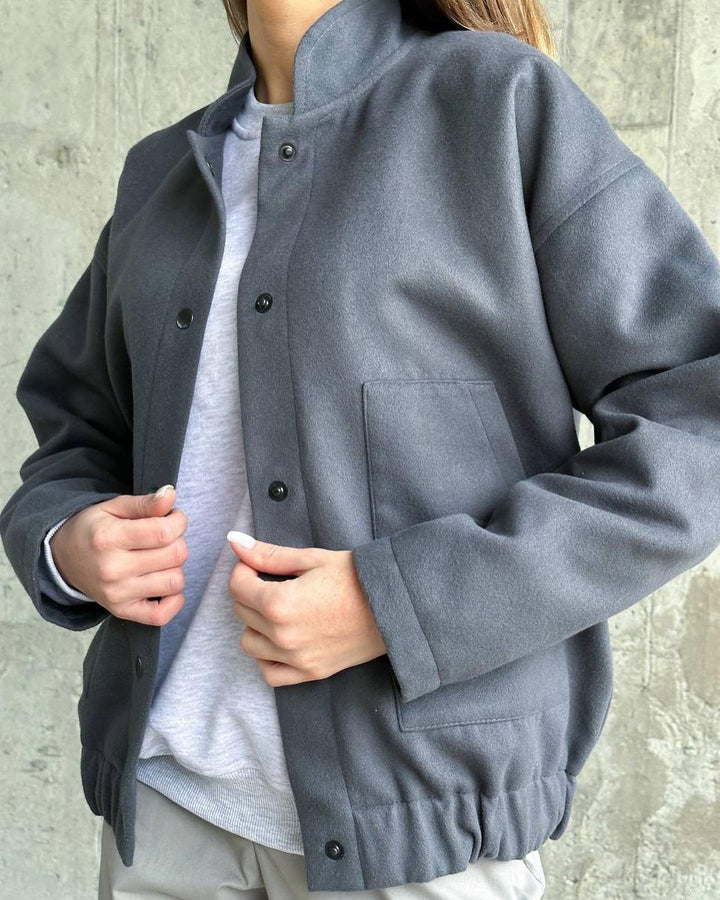 Casual college jacket for women with button closure and pockets Lune London