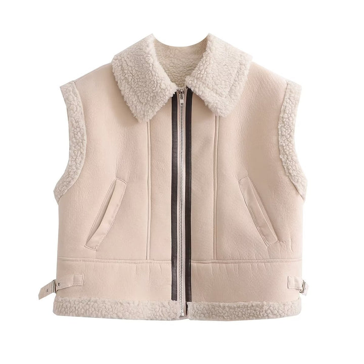 Stylish women's jacket with soft fleece lining and modern design Lune London