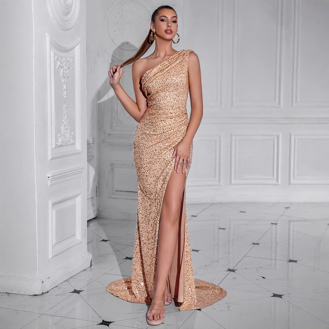 Robe de soirée glamour pour femmes avec design asymétrique et paillettes scintillantes Chic & Stil