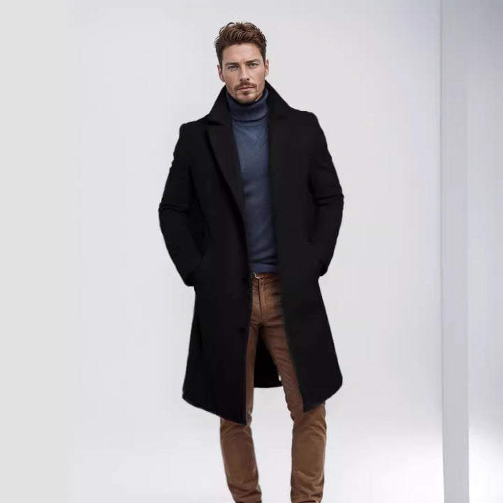 Elegant wool coat for men with classic lapels and practical pockets Lune London