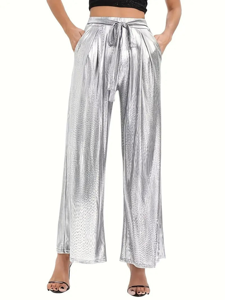Elegant pleated pants for women with a glossy finish Lune London