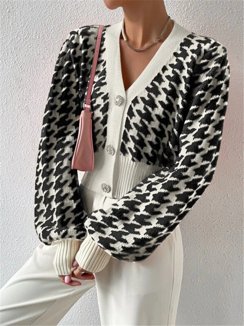 Knit jacket for women with a modern houndstooth pattern Lune London