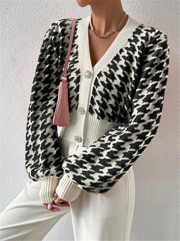 Knit jacket for women with a modern houndstooth pattern Lune London