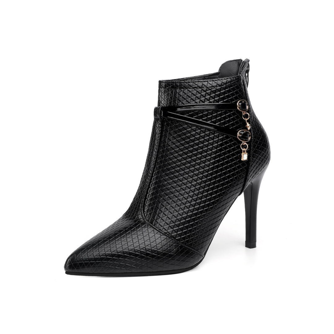Elegant ankle boots for women with a textured upper and trendy accents Lune London