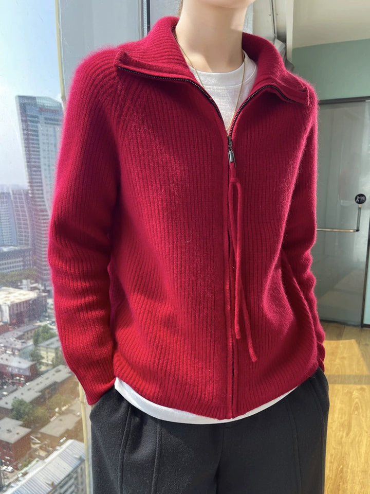 Ladies cozy wool sweater with full zipper Lune London