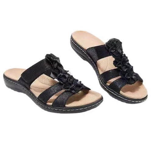 Women’s sandals with floral accent Lune London