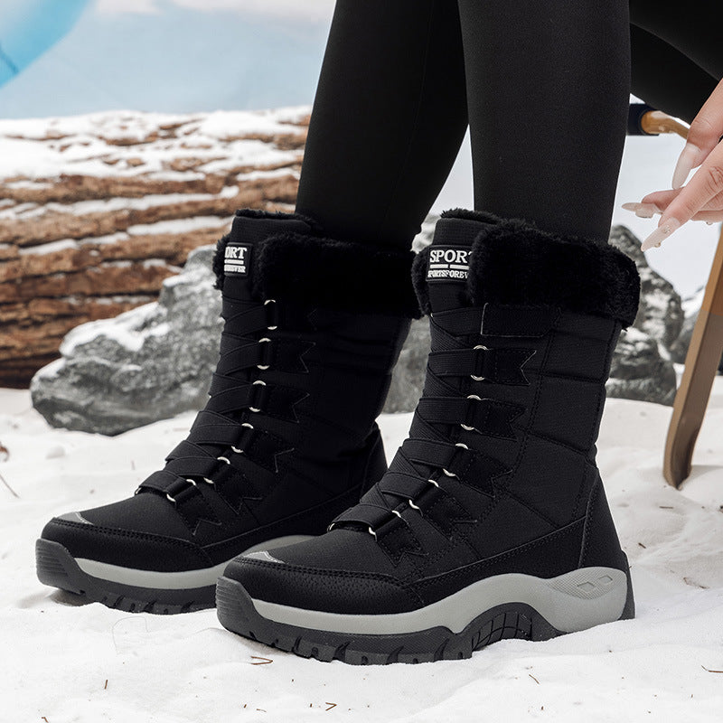 Women's waterproof winter boots with insulating lining and non-slip sole Lune London