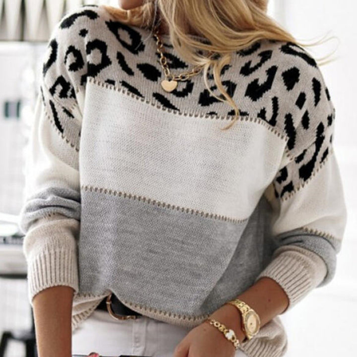 Knitted sweater with animal print and relaxed fit Lune London