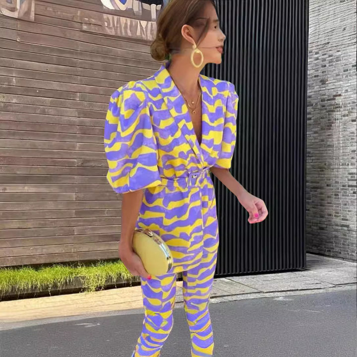 Women Fashionable Set with Exclusive Pattern and Fitted Silhouette Lune London