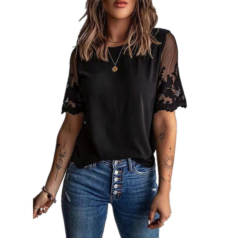 Ladies elegant T-shirt with lace on the sleeves Lune London