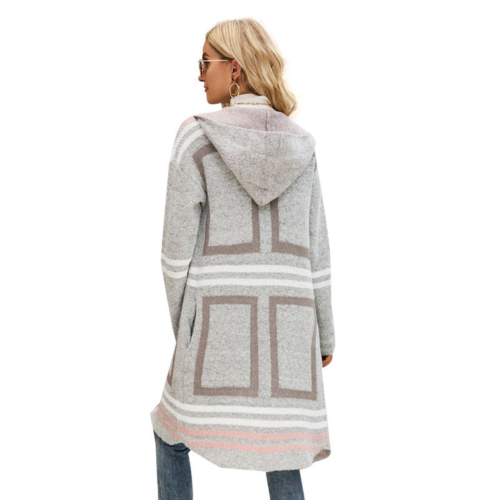 Fashionable knitted coat for women with geometric pattern Lune London