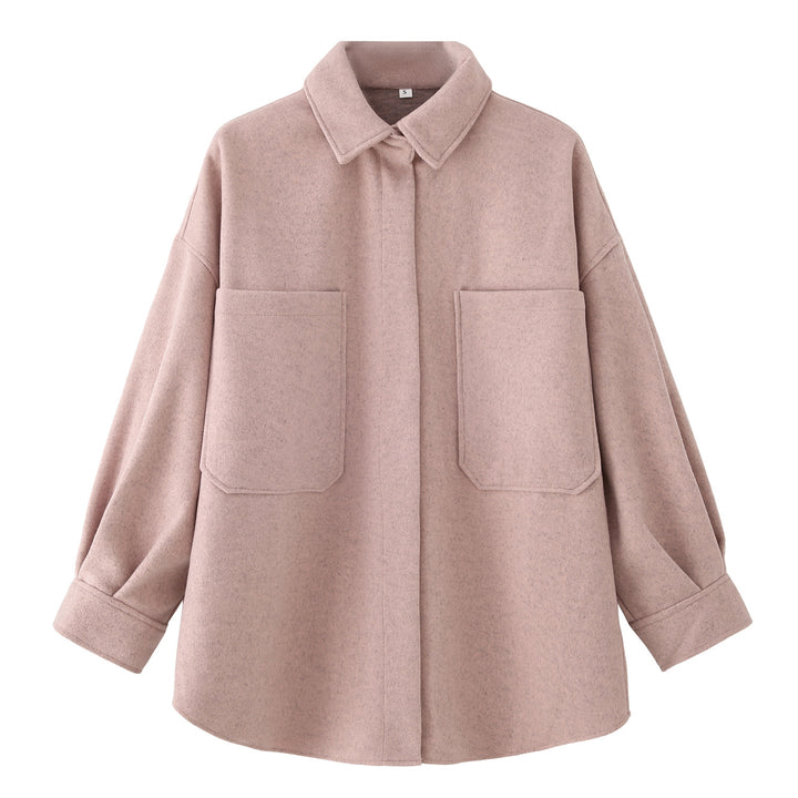 Oversized flannel jacket for women in high-quality wool blend with practical pockets Lune London